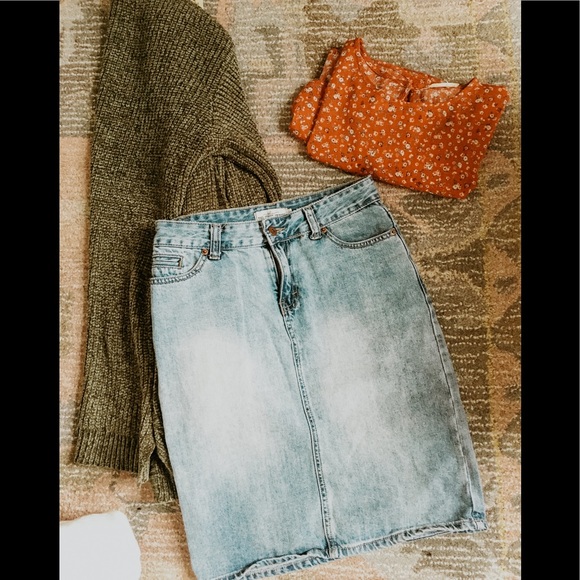 Vintage denim midi skirt - Picture 1 of 4